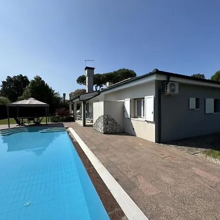 Βίλα Pioppi Singola Con Piscina