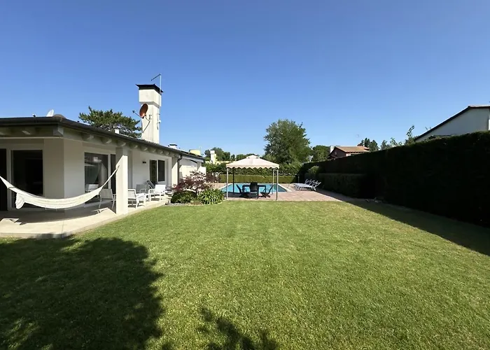 Βίλα Pioppi Singola Con Piscina *