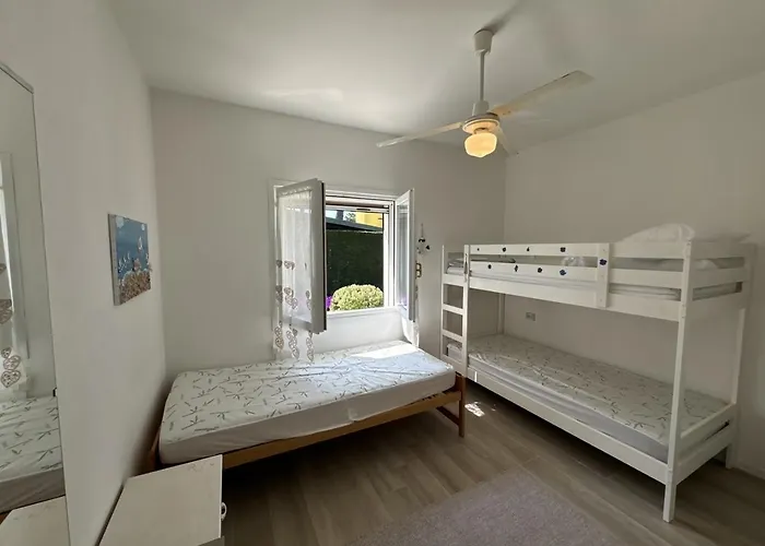 Villa Pioppi Singola Con Piscina *